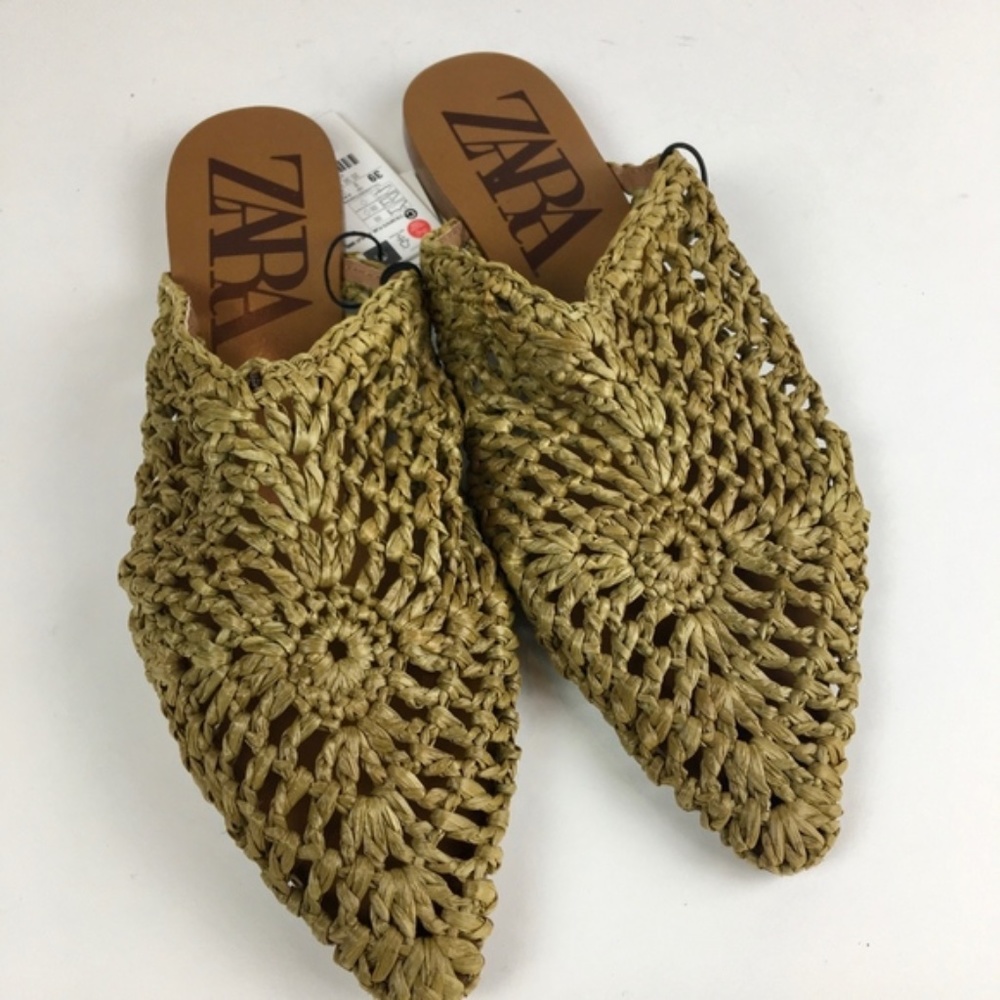 ZARA NWT woven mules